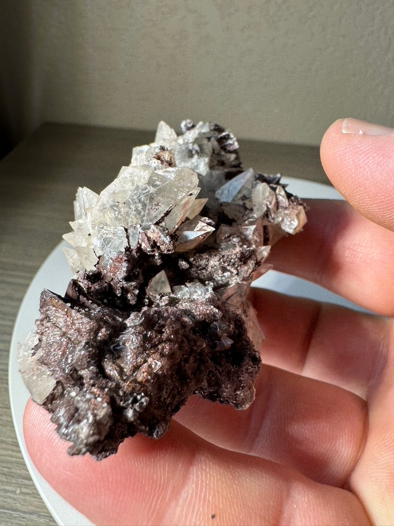 Dog Tooth Calcite with Hematite, El Potosi mine, Santa Eulalia, Chihuahua Mexico