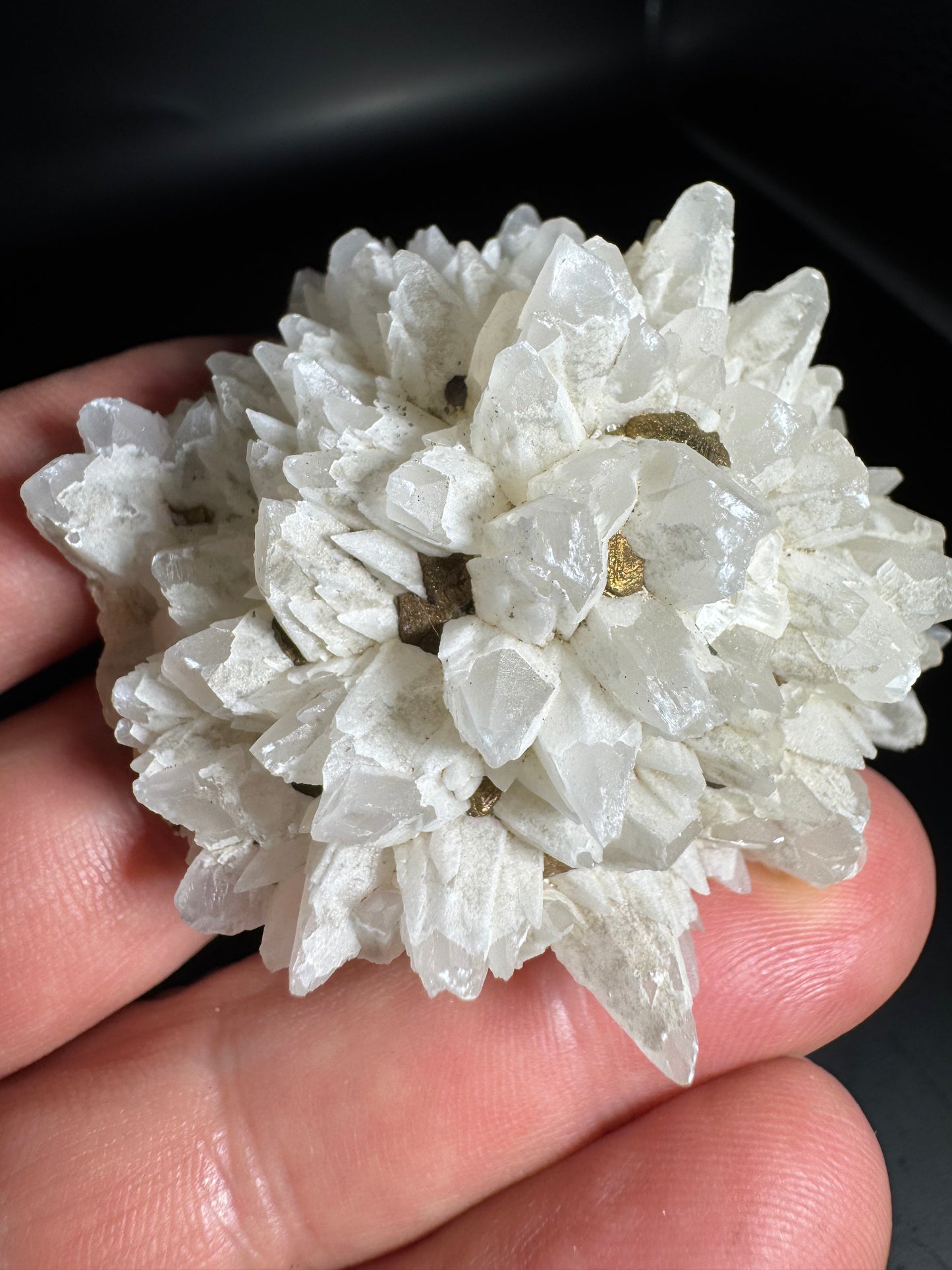 Mangano Calcite from La Huasca Mine, Michoacan Mexico. 97 Grams