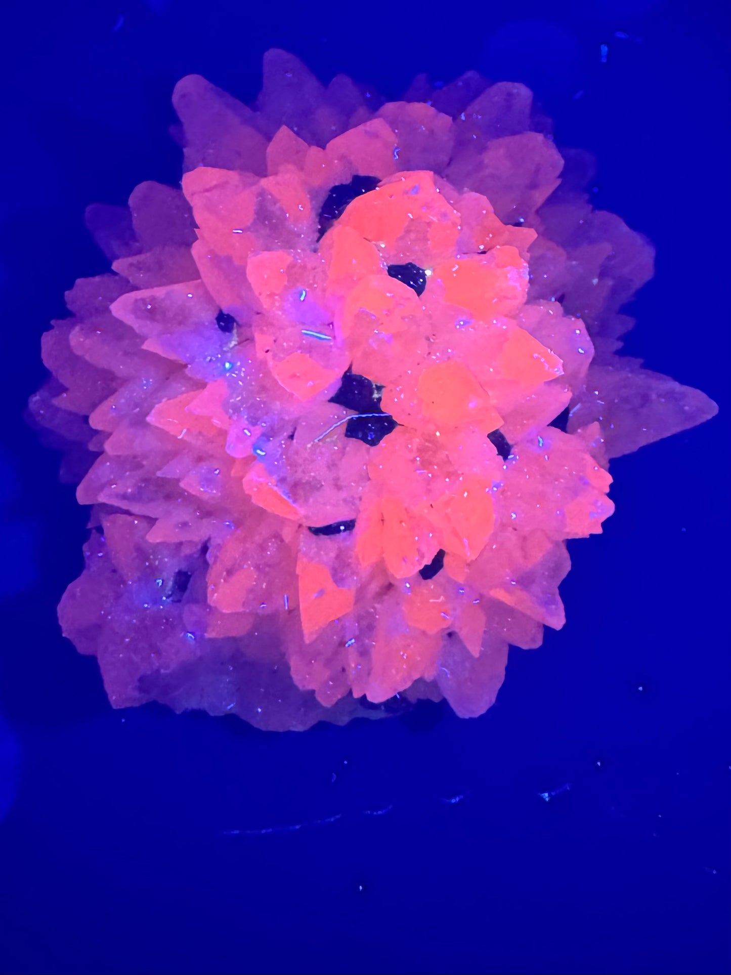 Mangano Calcite from La Huasca Mine, Michoacan Mexico. 97 Grams
