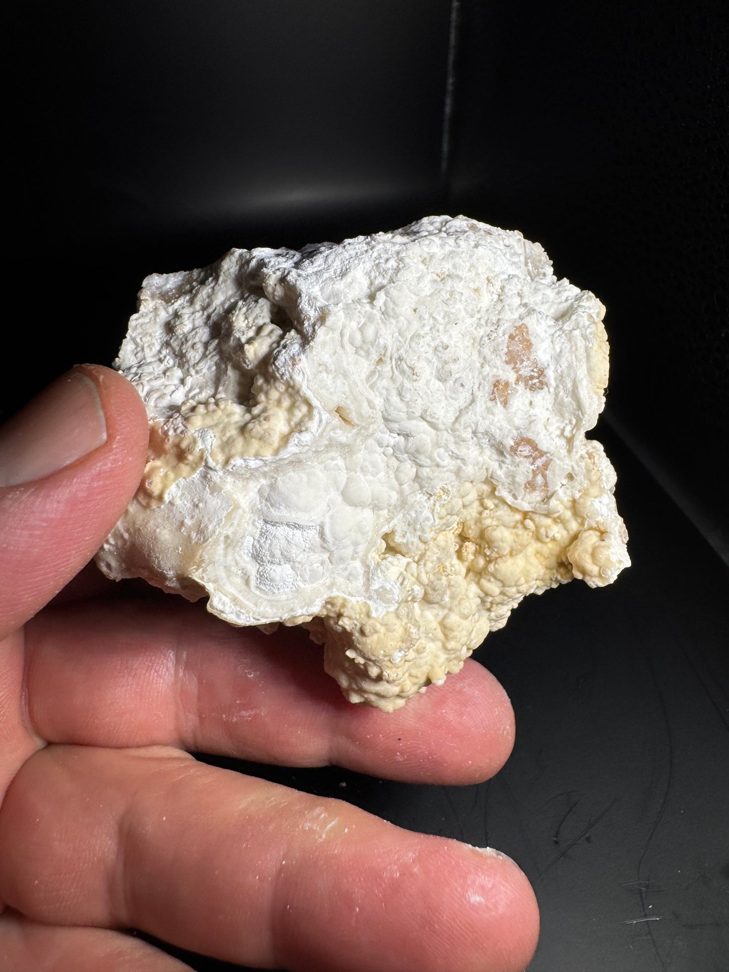 UV Reactive Cinnabar Druzy Quartz El Potosi Mine, Santa Eulalia, Chihuahua, Mex. 195 grams