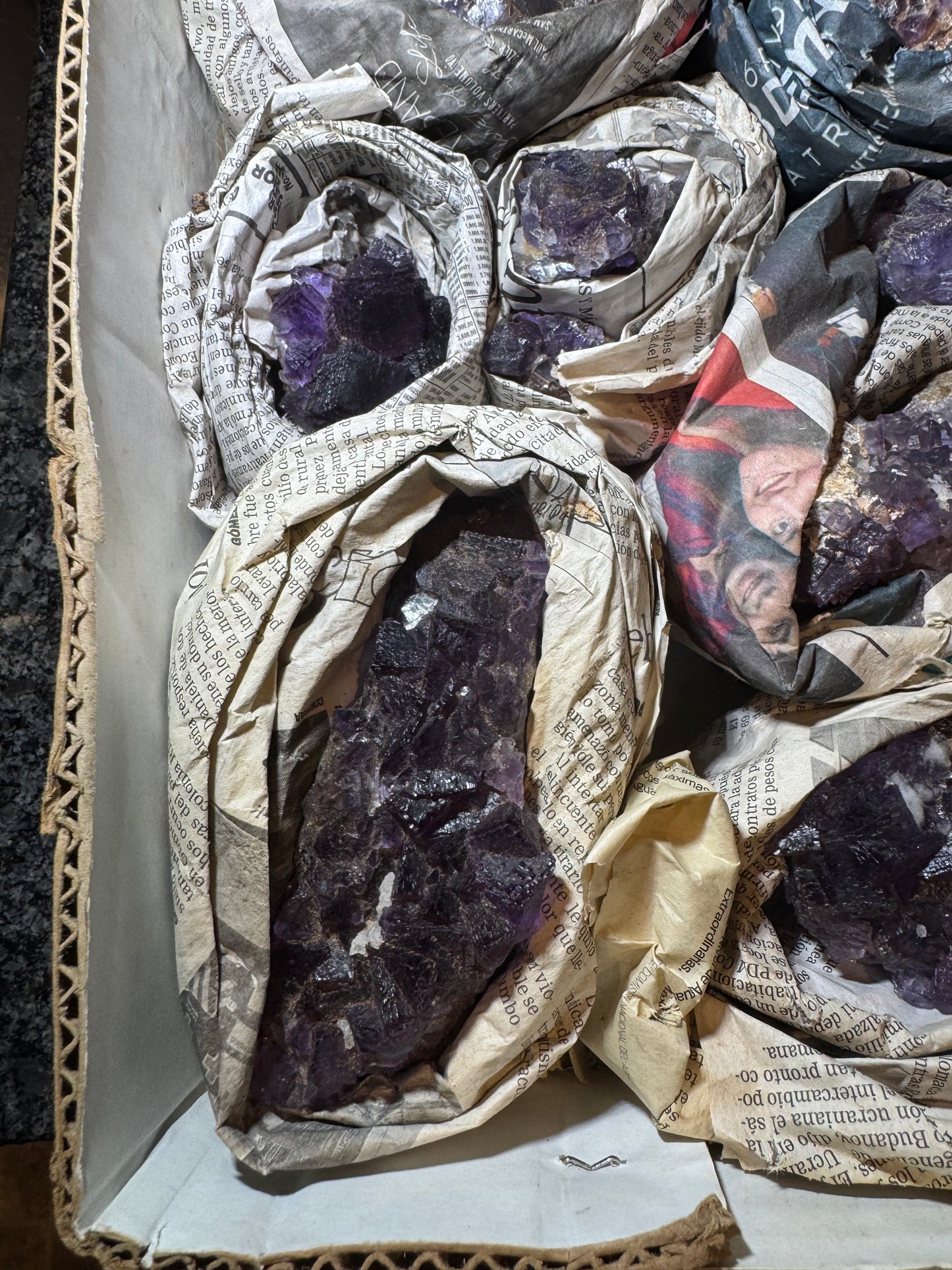 Fluorite Wholesale 12 pcs flat, From San Antonio mine Santa Eulalia Chihuahua Mexico.