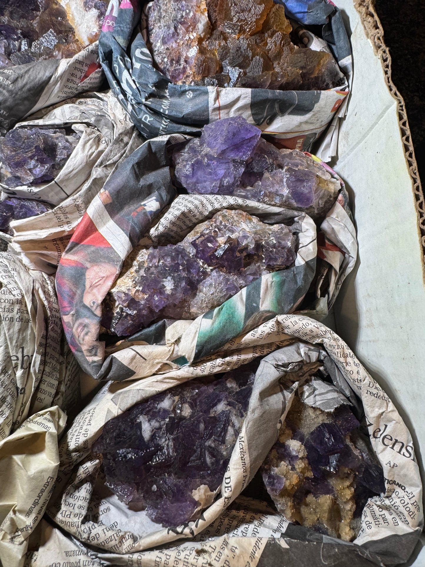 Fluorite Wholesale 12 pcs flat, From San Antonio mine Santa Eulalia Chihuahua Mexico.