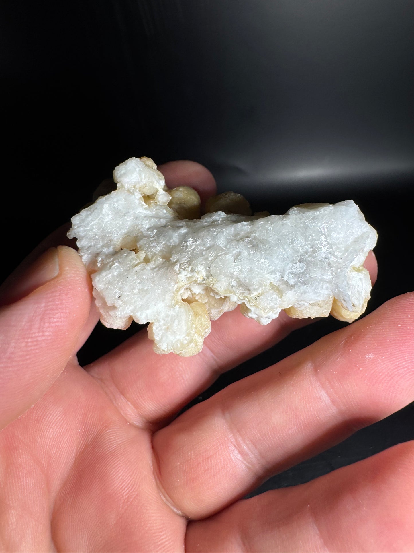 Botryoidal Honey Aragonite - Santa Eulalia, Chihuahua, Mexico 82 g
