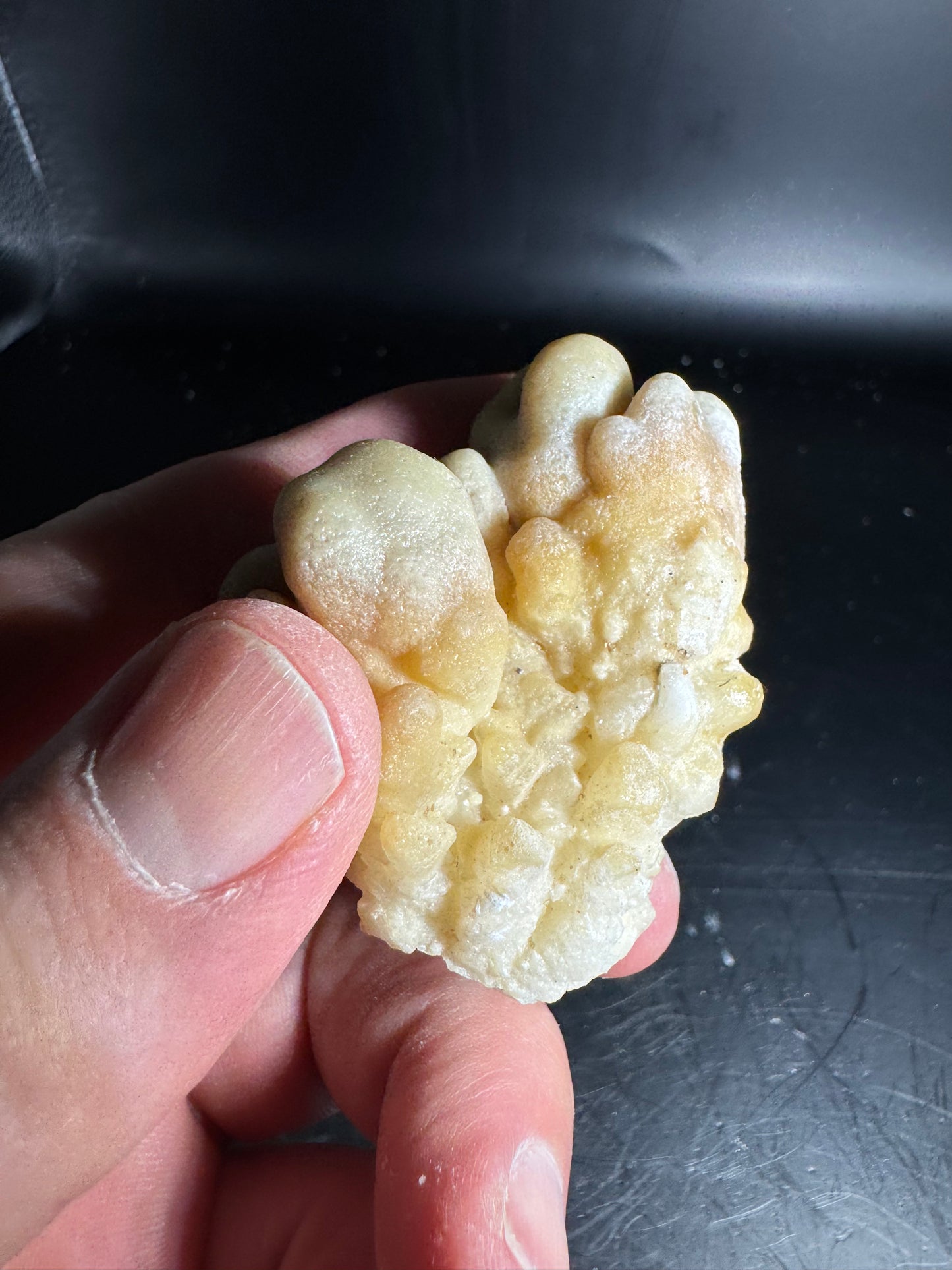 Botryoidal Honey Aragonite - Santa Eulalia, Chihuahua, Mexico 60 g