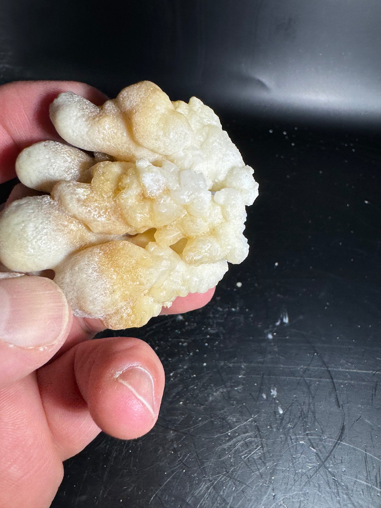 Botryoidal Honey Aragonite - Santa Eulalia, Chihuahua, Mexico 99 g