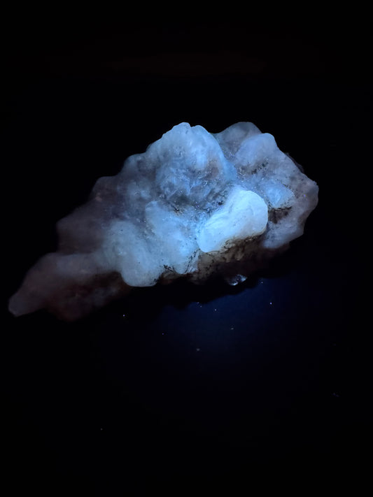 Honey Aragonite - Santa Eulalia, Chihuahua, Mexico 538 g