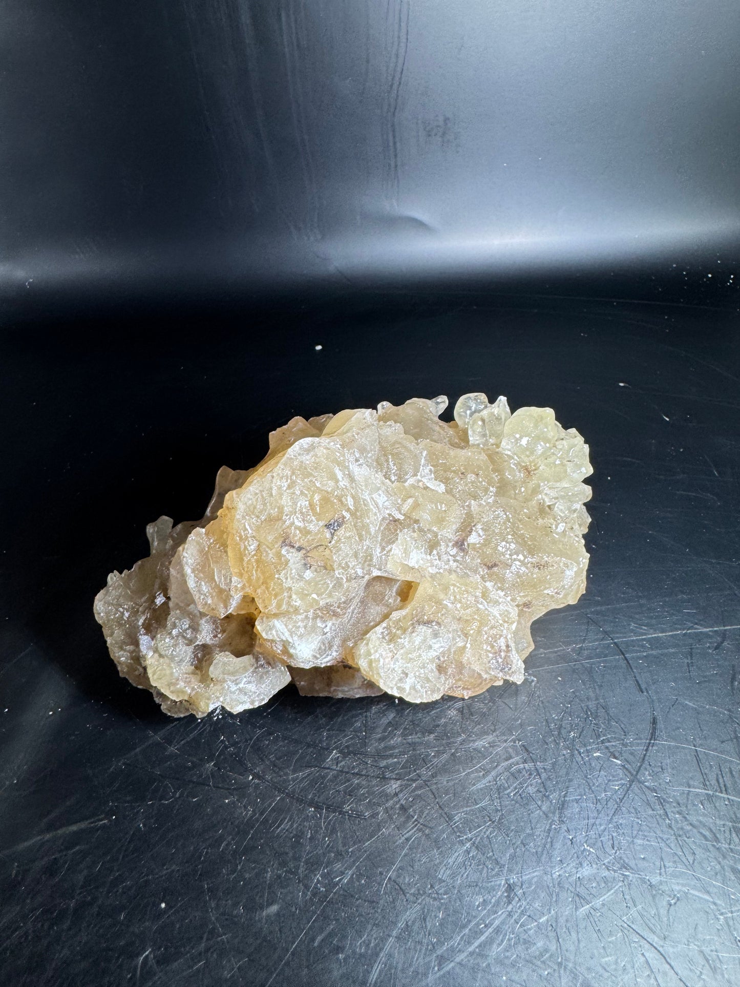 Honey Aragonite - Santa Eulalia, Chihuahua, Mexico 612 g