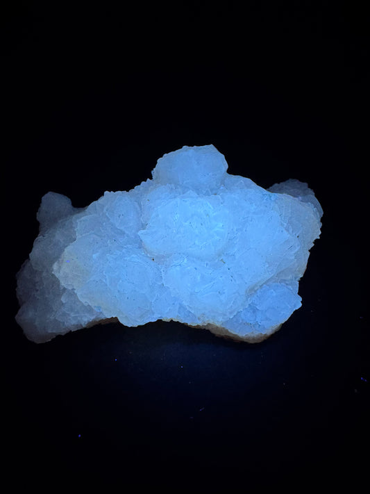 Honey Aragonite - Santa Eulalia, Chihuahua, Mexico 211 g