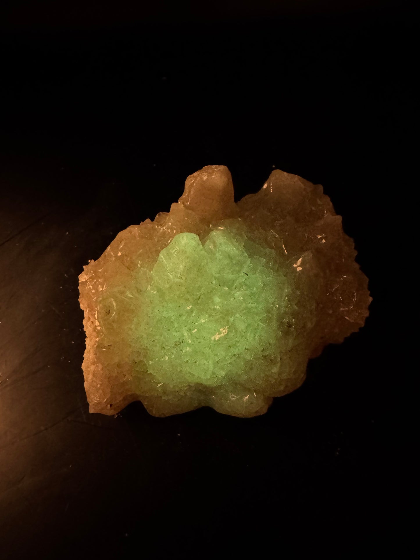 Honey Aragonite - Santa Eulalia, Chihuahua, Mexico 211 g