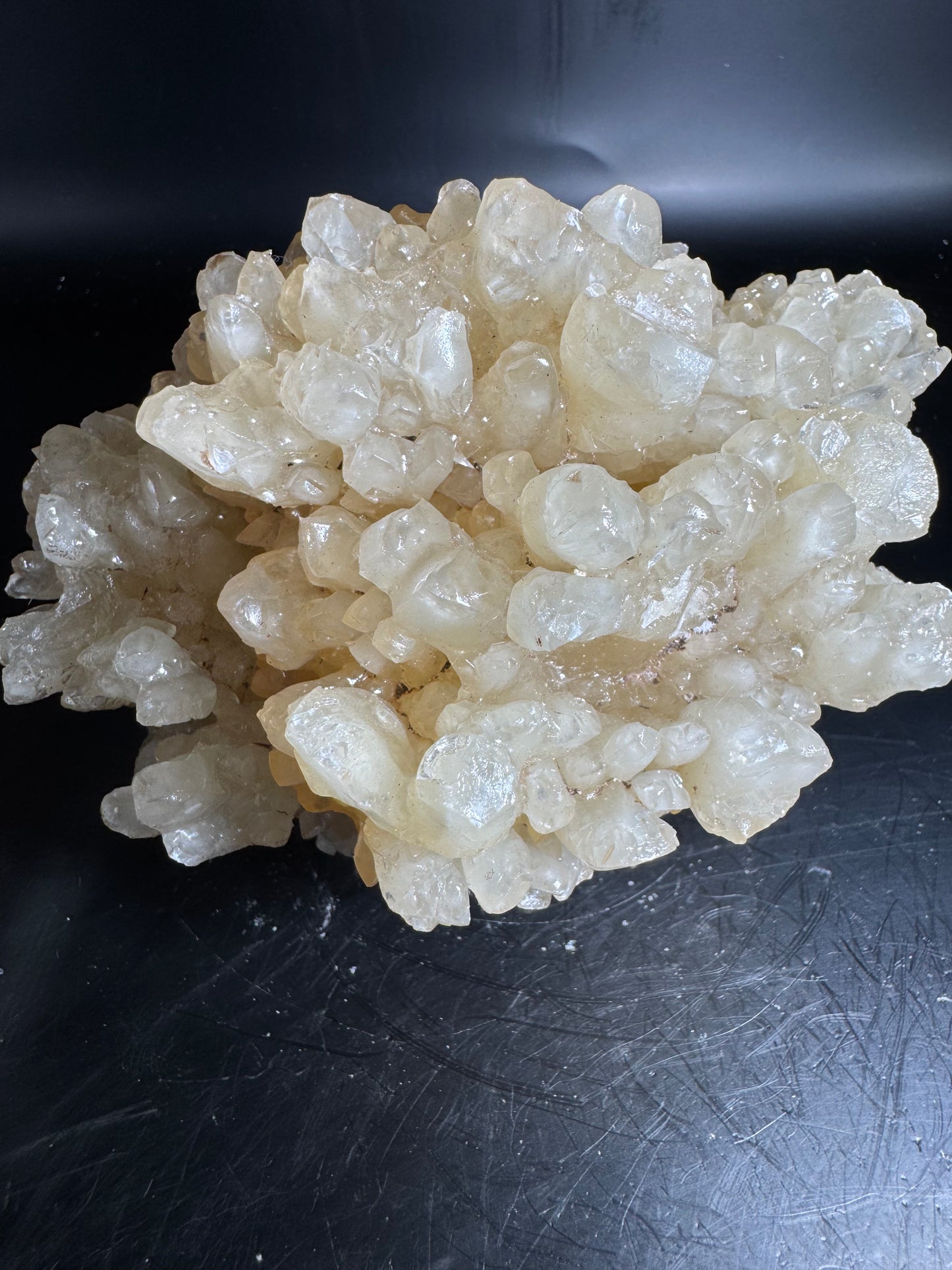 Honey Aragonite - Santa Eulalia, Chihuahua, Mexico 1127 g