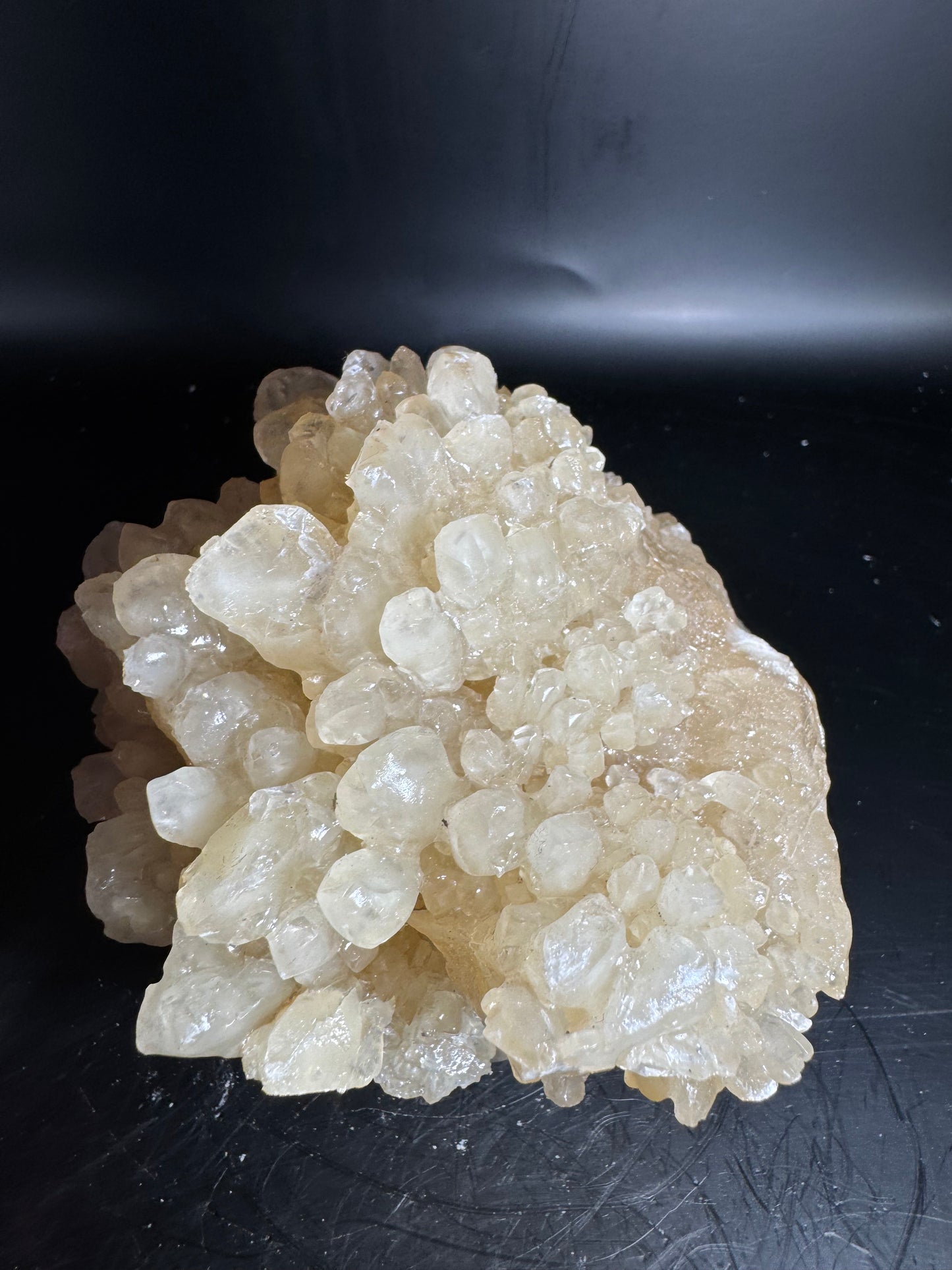 Honey Aragonite - Santa Eulalia, Chihuahua, Mexico 1127 g