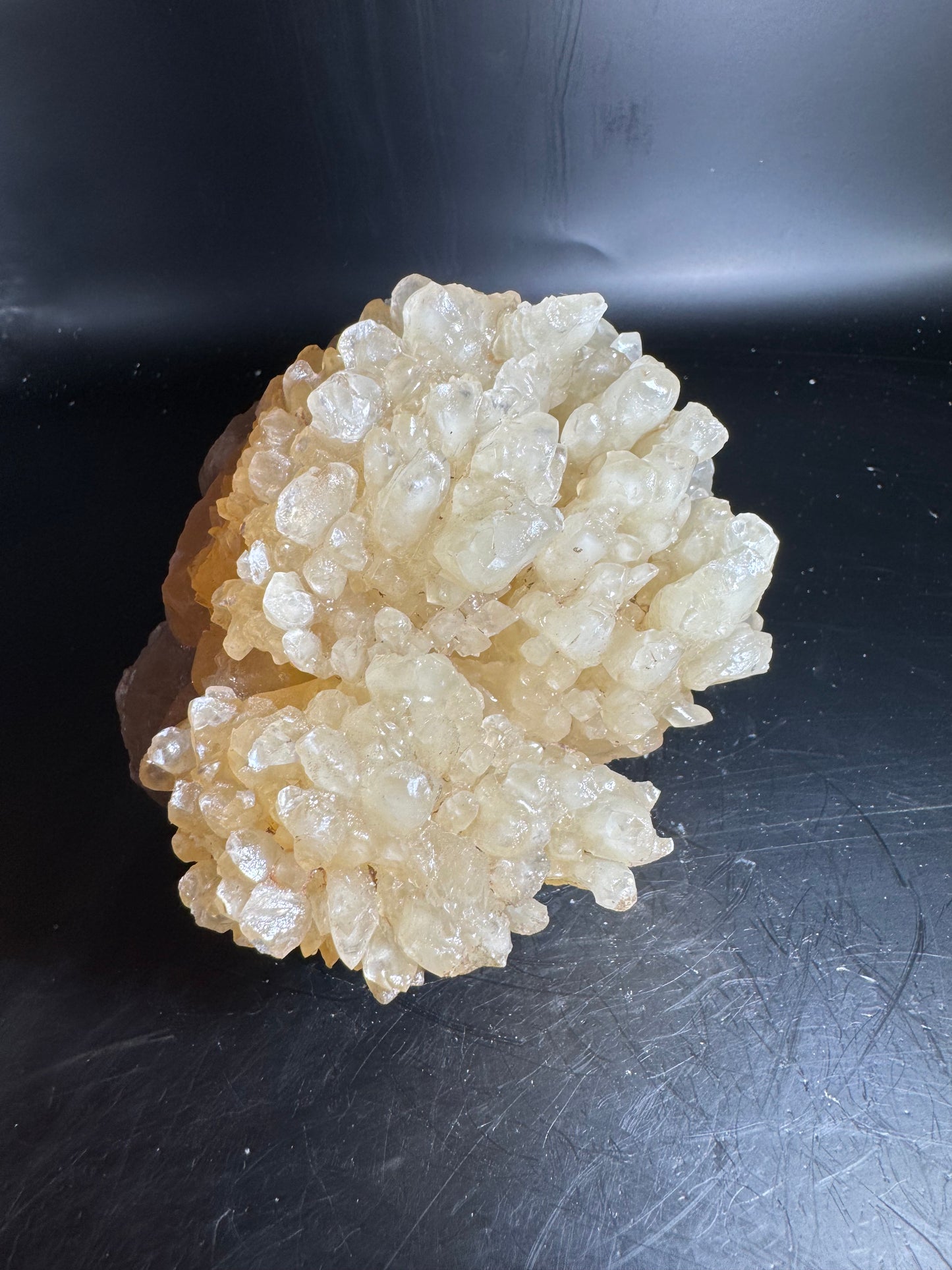 Honey Aragonite - Santa Eulalia, Chihuahua, Mexico 1127 g