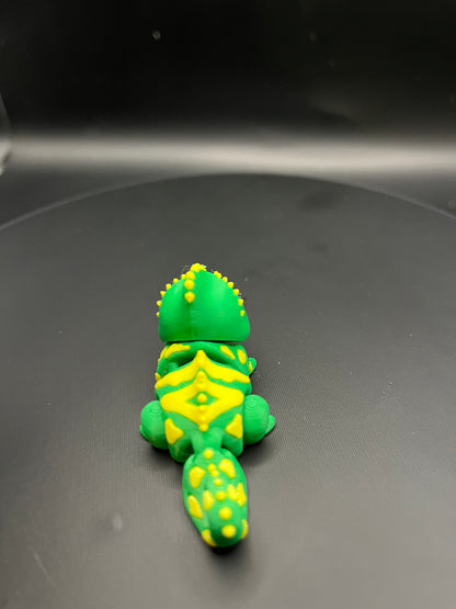 Flexi Chameleon 3D Printed Articulated Toy | Fidget Reptile Figurine | Mini Flexible Desk Toy Gift