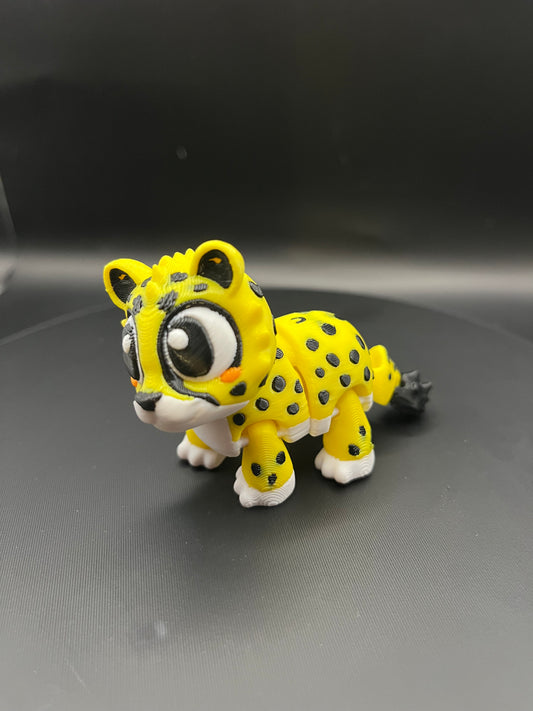 Flexi Cheetah Articulated Cat Figurine | Posable Feline Shelf Decor | Wildcat Lover Gift