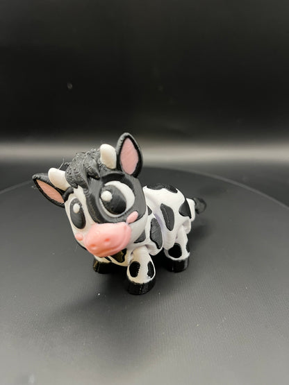 Flexi Cow 3D Printed Articulated Toy | Movable Head | Farm Animal Fidget | Unique Desk Decor Gift for Animal Lovers