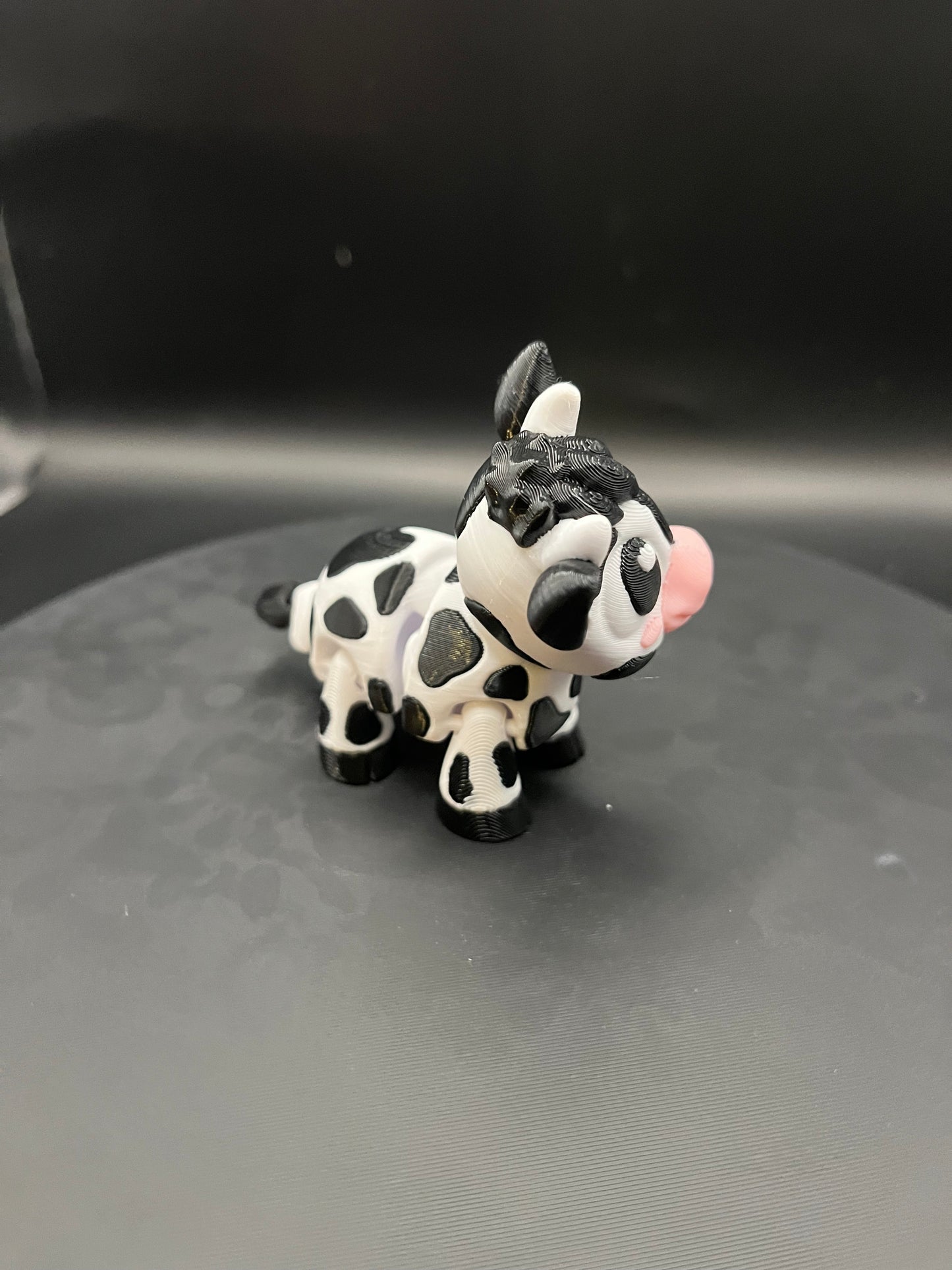 Flexi Cow 3D Printed Articulated Toy | Movable Head | Farm Animal Fidget | Unique Desk Decor Gift for Animal Lovers