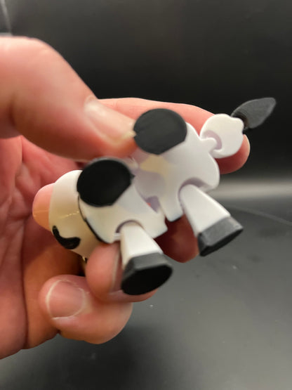 Flexi Cow 3D Printed Articulated Toy | Movable Head | Farm Animal Fidget | Unique Desk Decor Gift for Animal Lovers