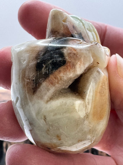 Hand Carved Agate Skull with Druzy 2"