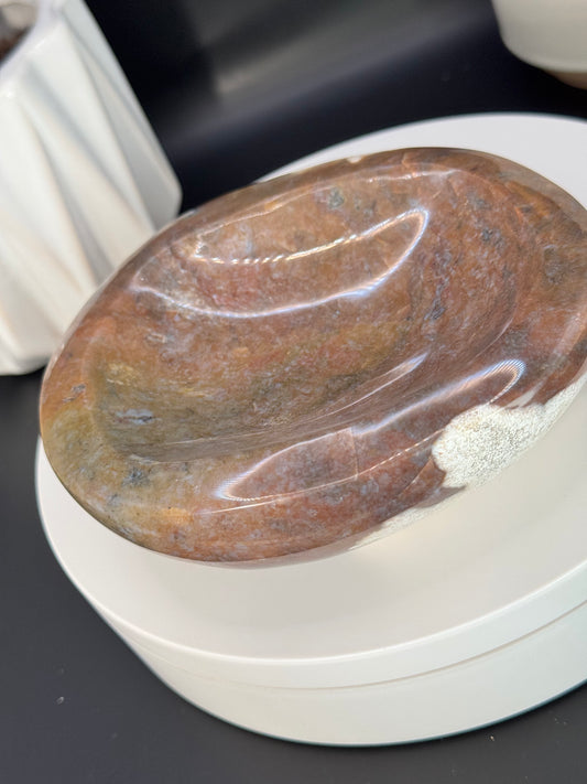 Jasper Bowl (Madagascar)