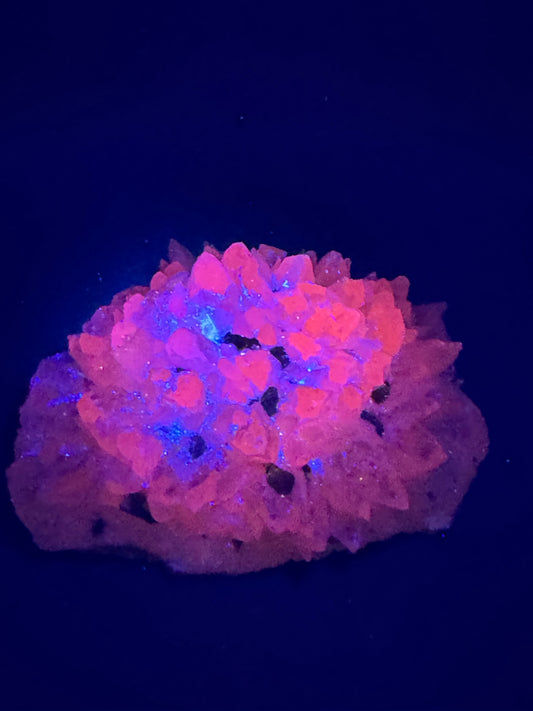 Mangano Calcite from La Huasca Mine, Michoacan Mexico. 156 Grams