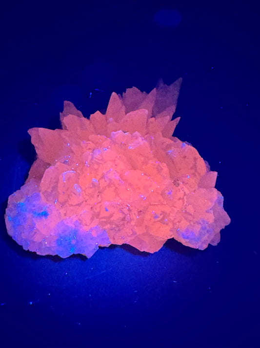 Mangano Calcite from La Huasca Mine, Michoacan Mexico. 69 Grams