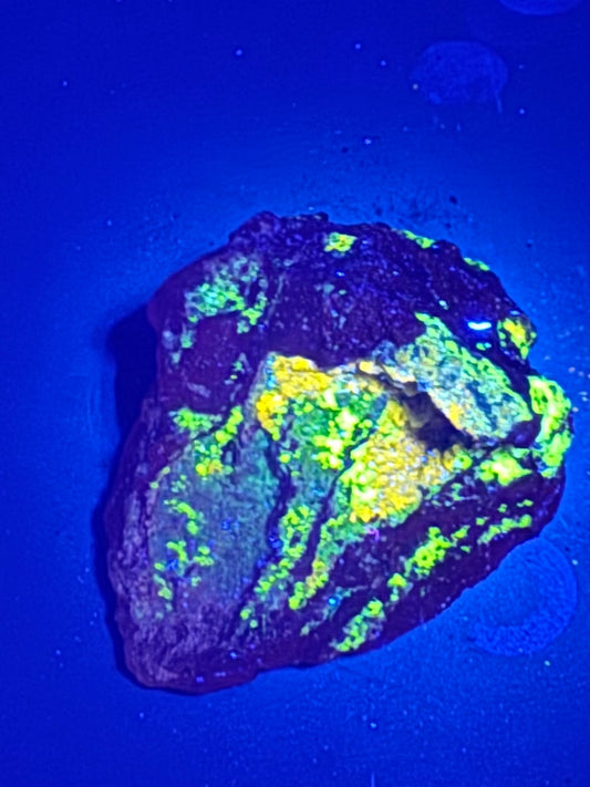 Willemite from La Ojuela mine, Mapimi, Durango Mexico. 42 Grams