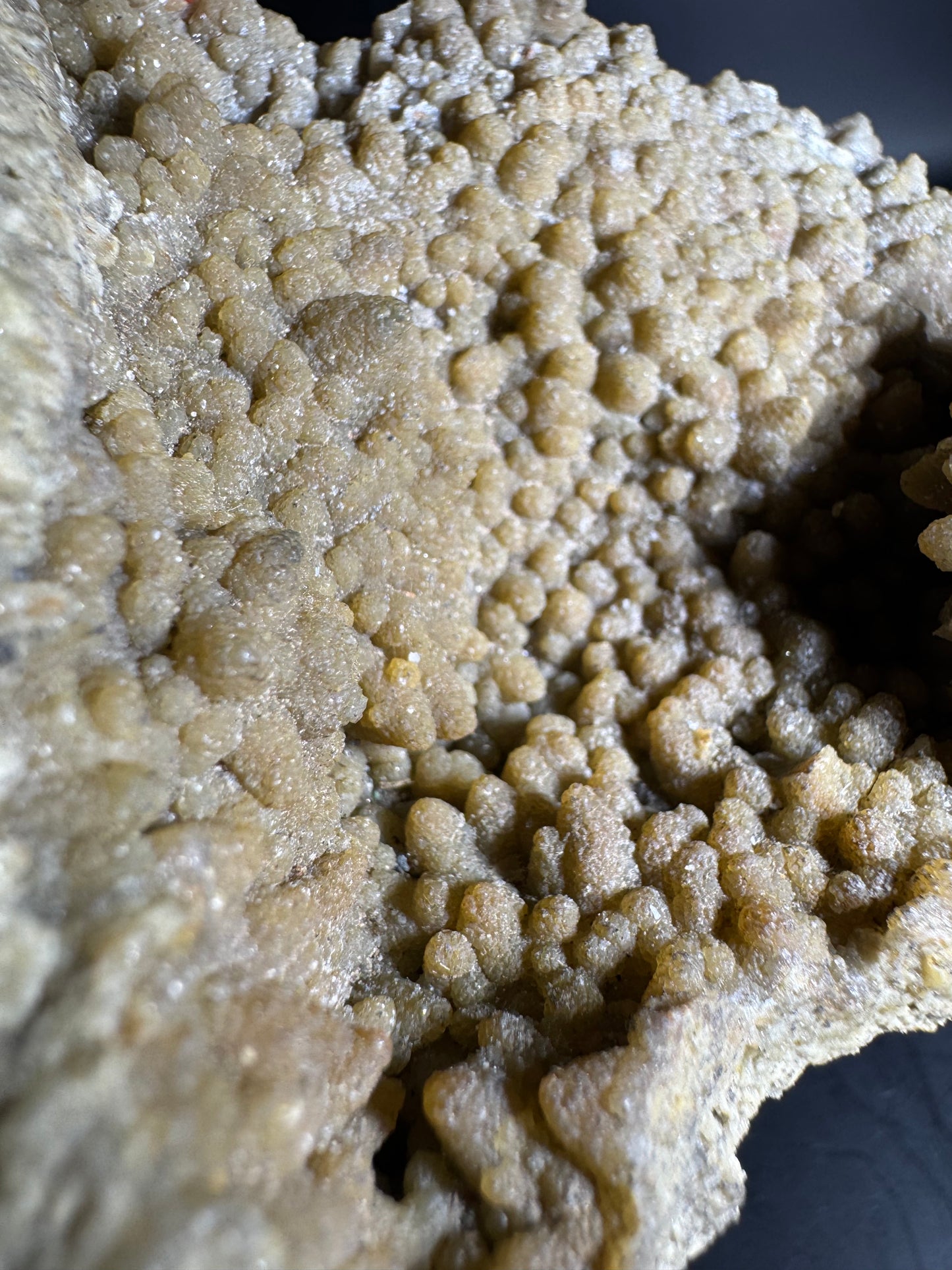 Smithsonite over Dog Tooth Calcite, La Ojuela mine, Mapimi, Durango Mexico 435 grams