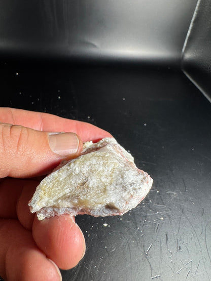 UV Reactive Cinnabar Druzy Quartz El Potosi Mine, Santa Eulalia, Chihuahua, Mex. 59 grams