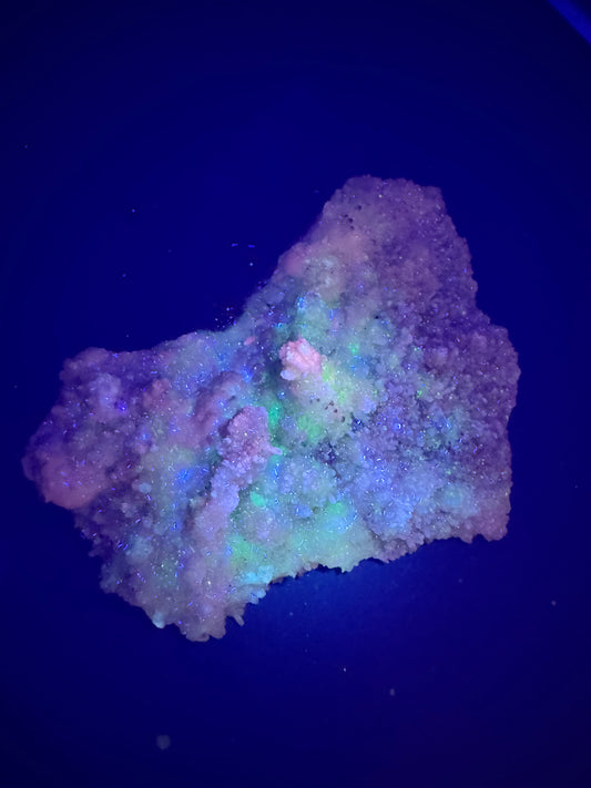 UV Reactive Multi Colored Grateful Dead Calcite from La Ojuela mine, Mapimi, Durango, Mexico