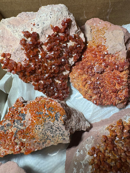 Vanadinite Wholesale flat 11 piece from Morocco