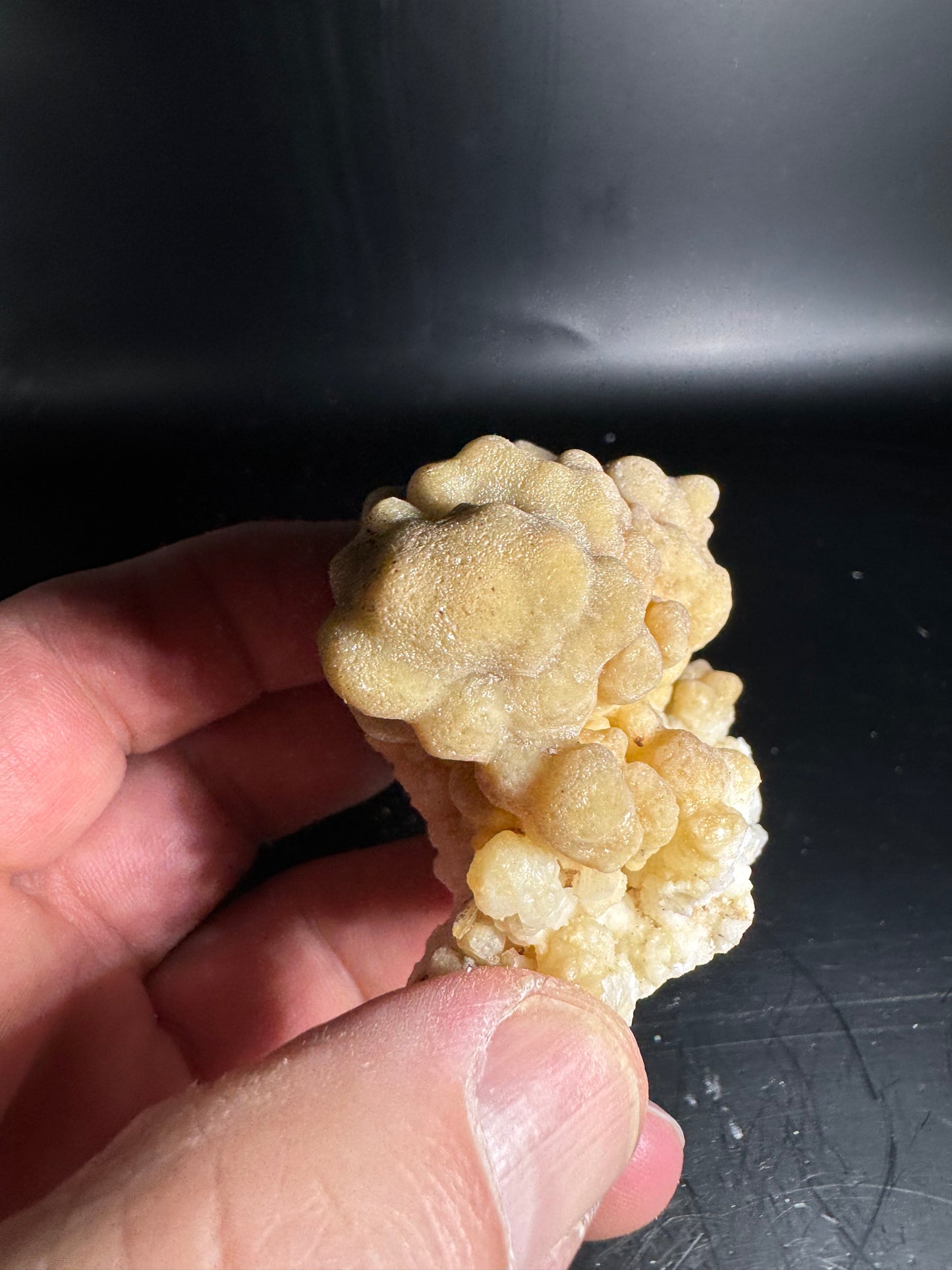 Botryoidal Honey Aragonite - Santa Eulalia, Chihuahua, Mexico 108 g
