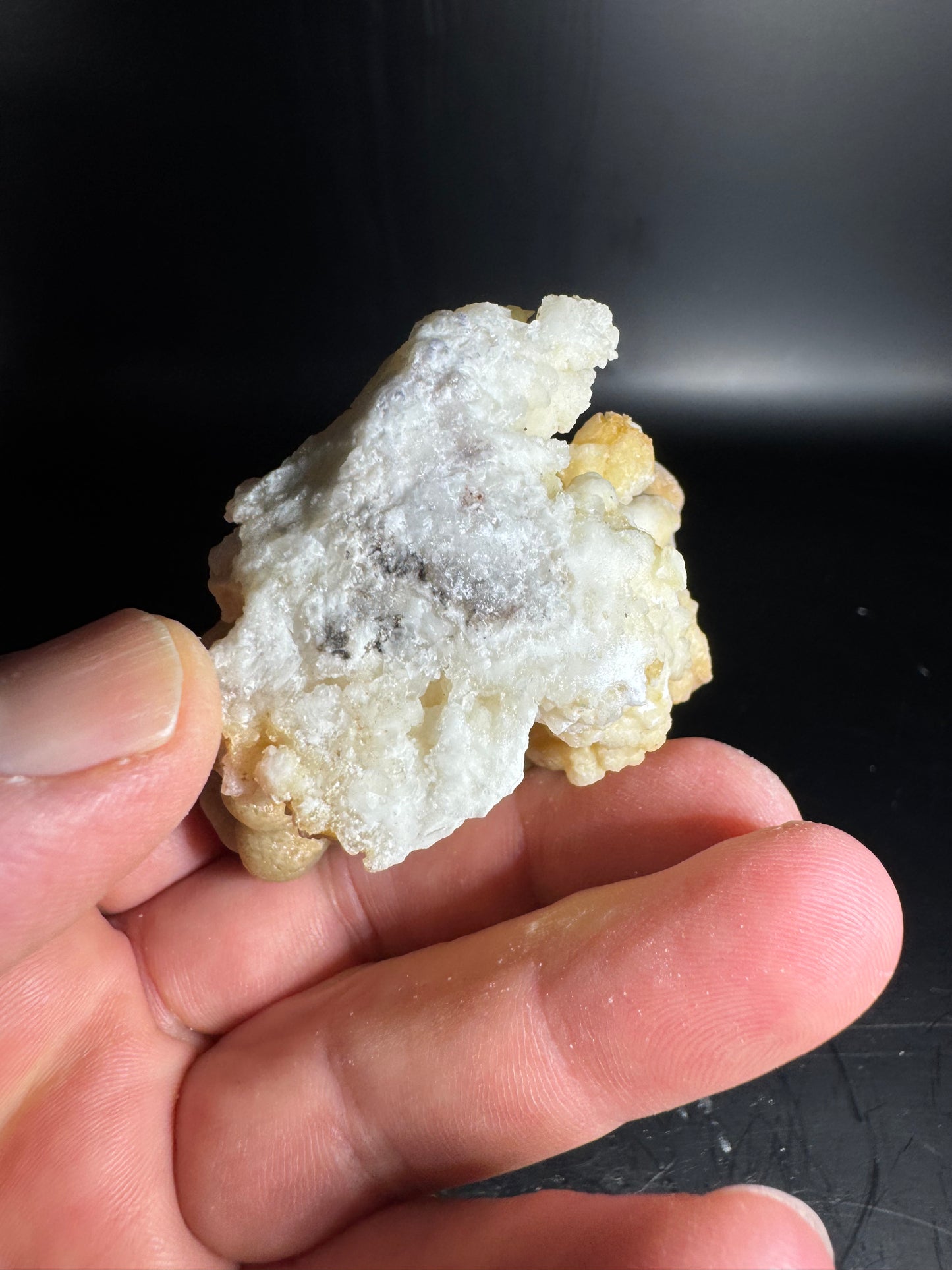 Botryoidal Honey Aragonite - Santa Eulalia, Chihuahua, Mexico 108 g