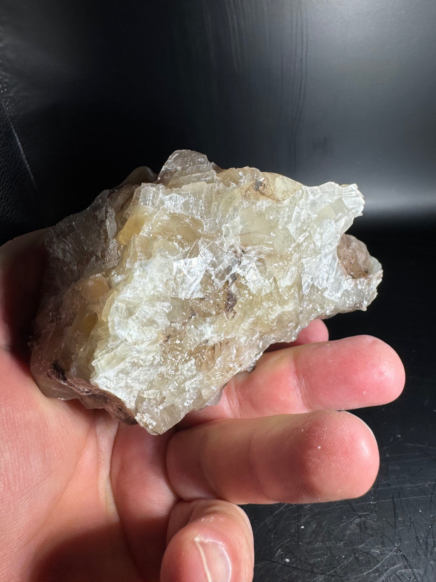 Honey Aragonite - Santa Eulalia, Chihuahua, Mexico 538 g