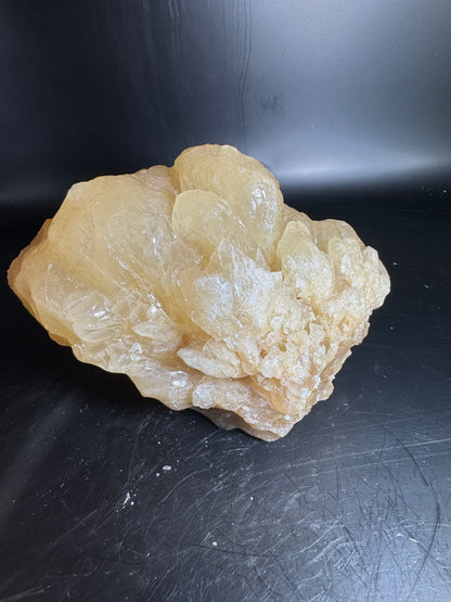 Honey Aragonite - Santa Eulalia, Chihuahua, Mexico 1357 g