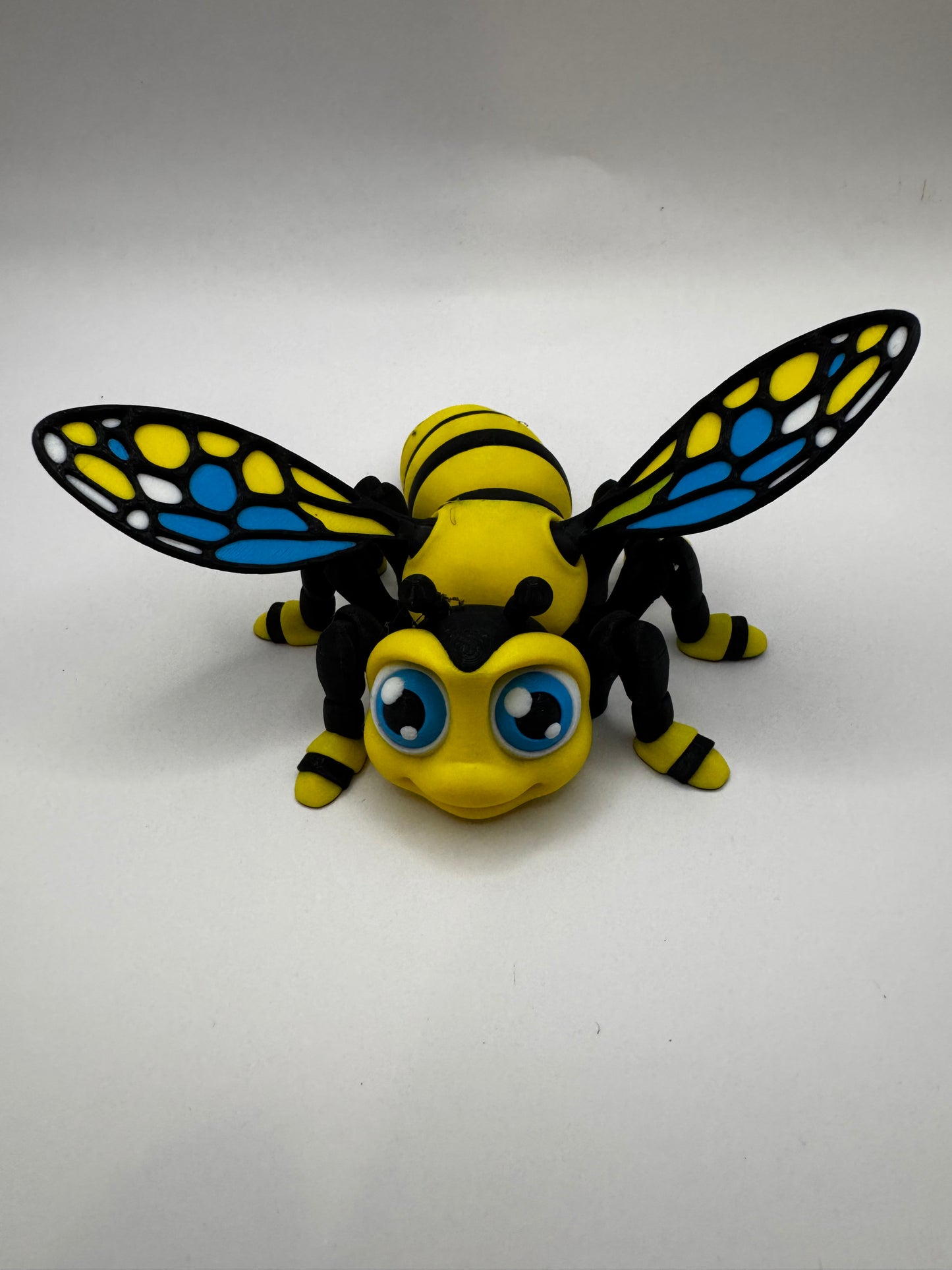 Articulated Honey Bee 3D Printed Figurine | Flexible Bee Toy, Cute Insect Fidget Decor, Nature Lover Gift