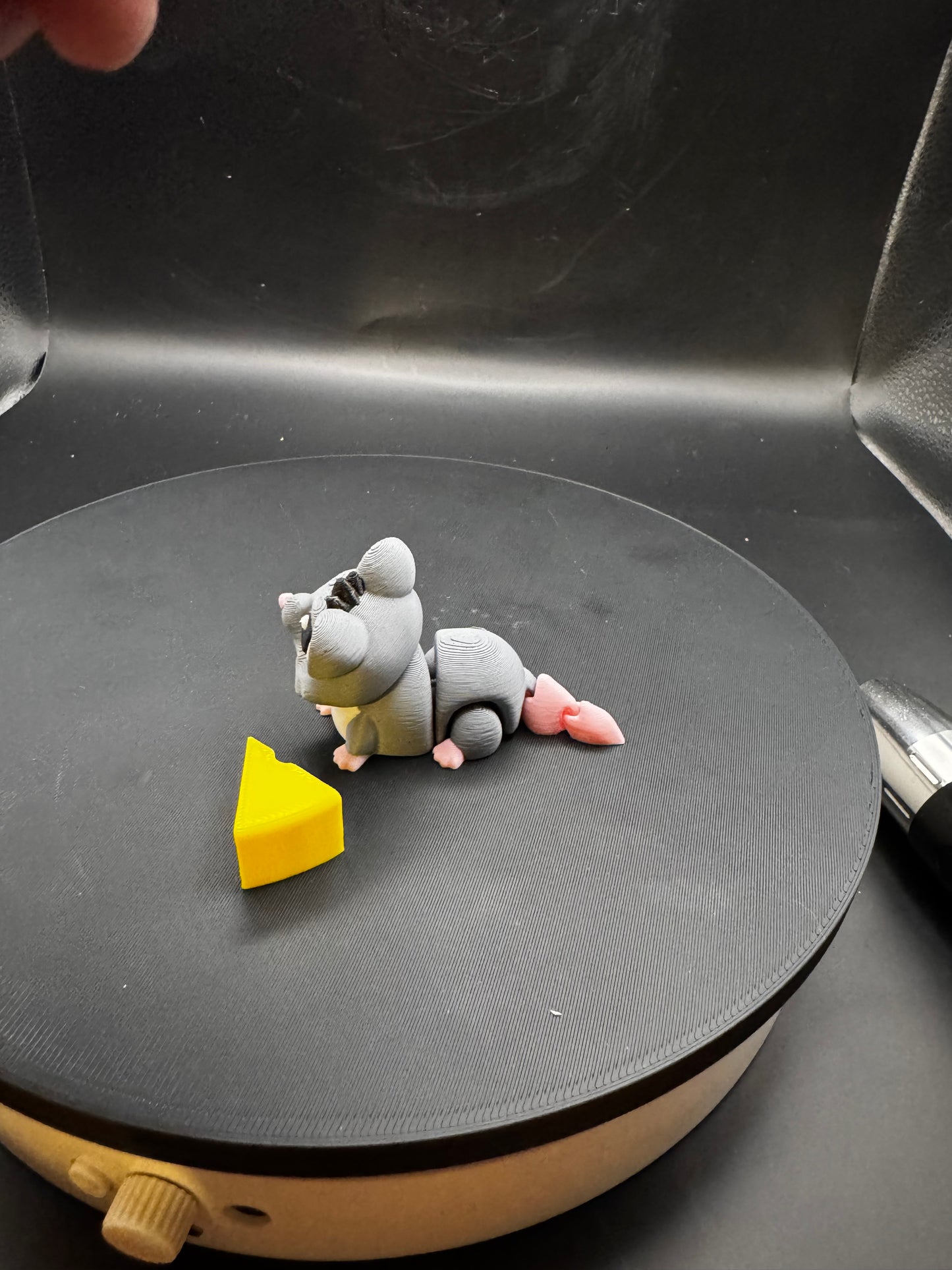 Flexi Mouse with Cheese 2 inch