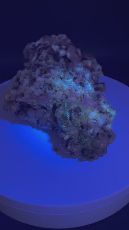 Moonstone form Pili Mine,Chihuahua Mx 1.5 lbs!