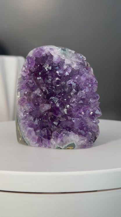 Amethyst Cut Base