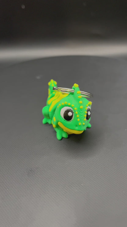 Flexi Chameleon Keychain 3D Printed Movable Head Articulated Reptile Charm Cute Animal Lover Gift Bag Accessory