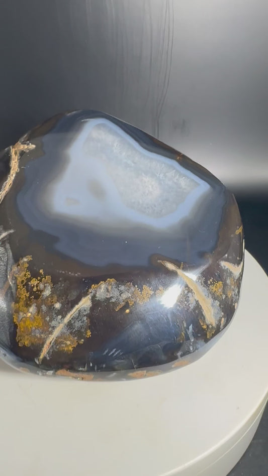 Large Enhydro banded Agate from Brazil