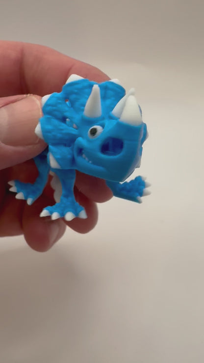 Articulating Triceratops Keychain | 3D Printed Flexi Dinosaur | Movable Joints | Dinosaur Lover Gift
